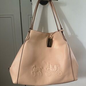 Stunning Authentic Coach Purse